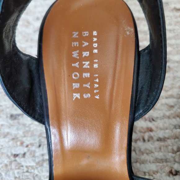 *MADE IN ITALY* BARNEYS NY Black Leather Wedges - Picture 6 of 8